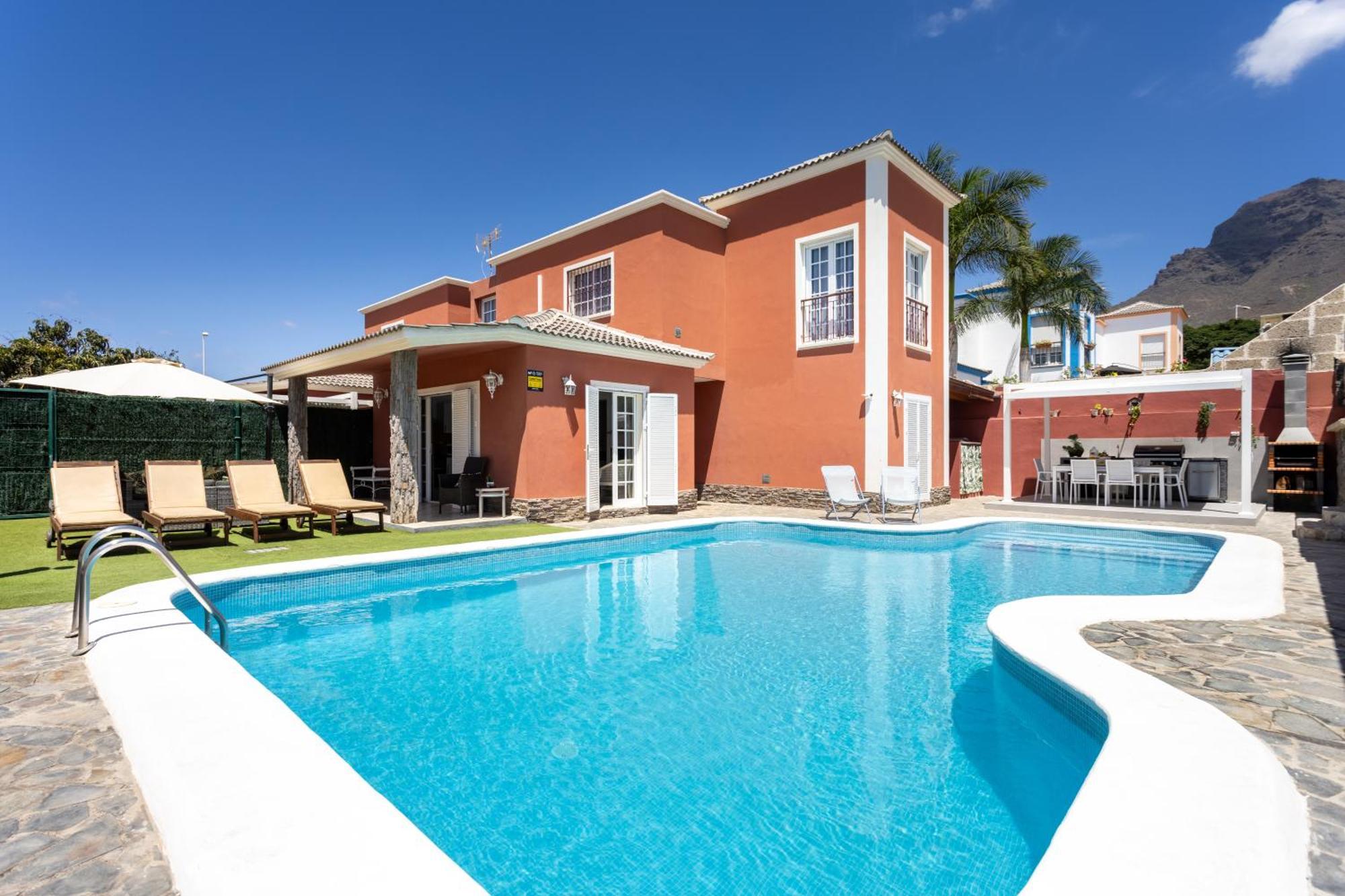 Villa Chloe Costa Adeje Tenerifesummervillas Giant Private Pool 11 Meters Long Екстериор снимка