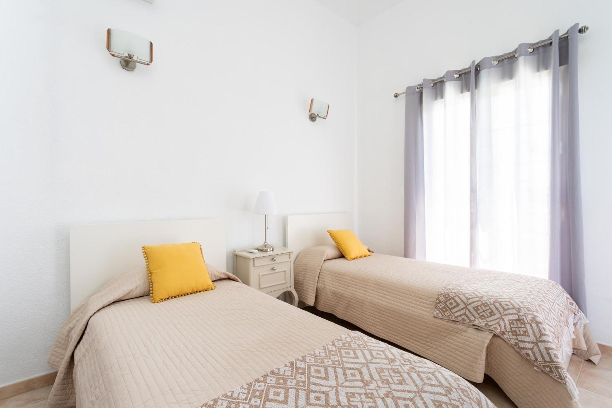 Villa Chloe Costa Adeje Tenerifesummervillas Giant Private Pool 11 Meters Long Екстериор снимка